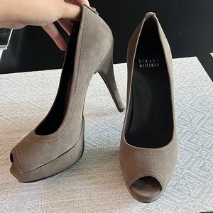 Stuart Weitzman olive green suede peeptoe platform pumps heels sz 7